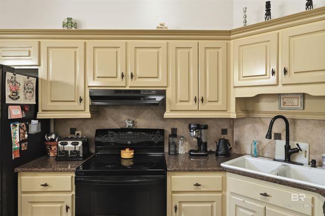 9175 Clubhouse Drive, Foley, AL 36535