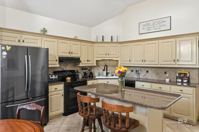 9175 Clubhouse Drive, Foley, AL 36535