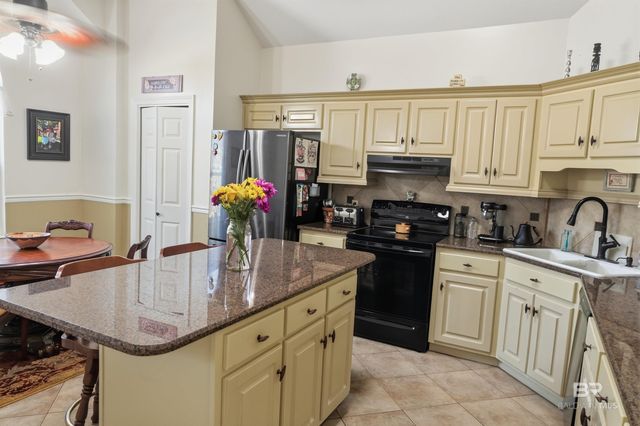 9175 Clubhouse Drive, Foley, AL 36535