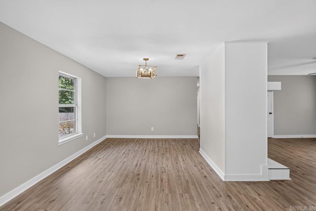715 Rosewood, Benton, AR 72015