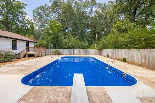 715 Rosewood, Benton, AR 72015