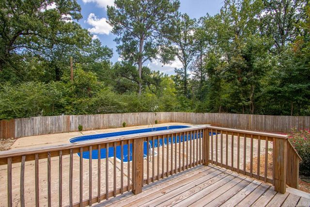 715 Rosewood, Benton, AR 72015