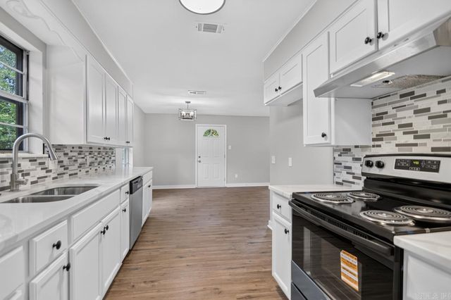715 Rosewood, Benton, AR 72015
