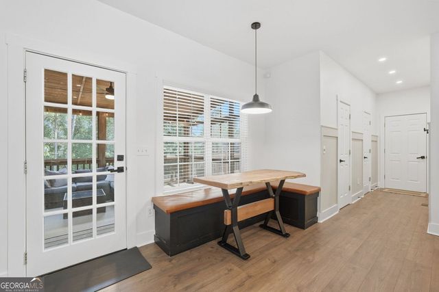 6625 River Island Circle, Buford, GA 30518