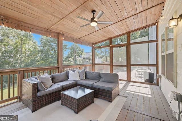 6625 River Island Circle, Buford, GA 30518