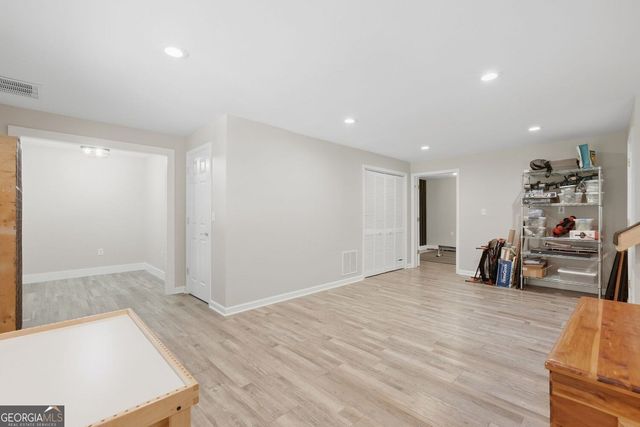 6625 River Island Circle, Buford, GA 30518
