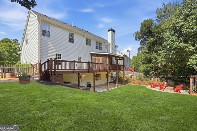 6625 River Island Circle, Buford, GA 30518