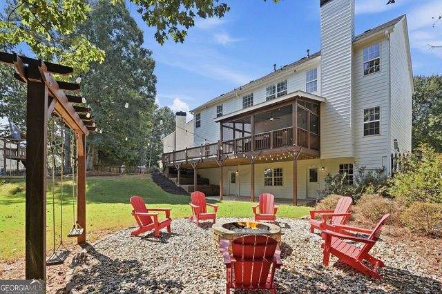 6625 River Island Circle, Buford, GA 30518