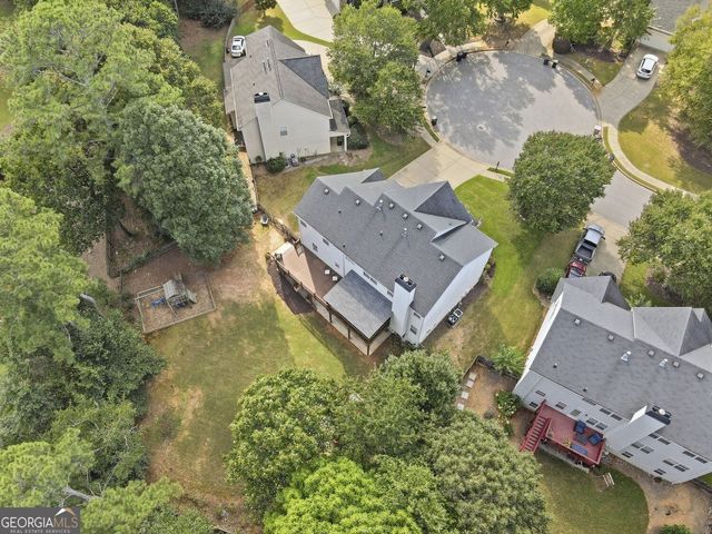 6625 River Island Circle, Buford, GA 30518