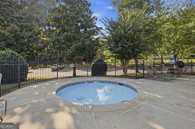 6625 River Island Circle, Buford, GA 30518