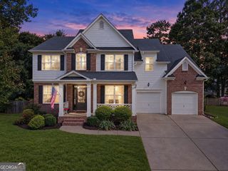 6625 River Island Circle, Buford, GA 30518