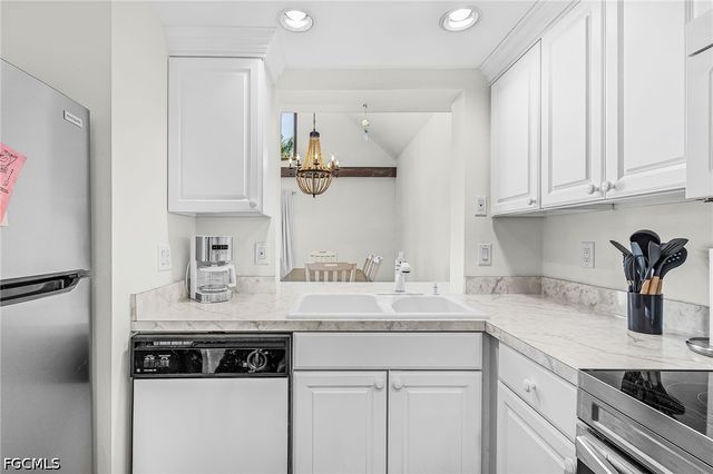 7443 Pomegranate DR, Bokeelia, FL 33922