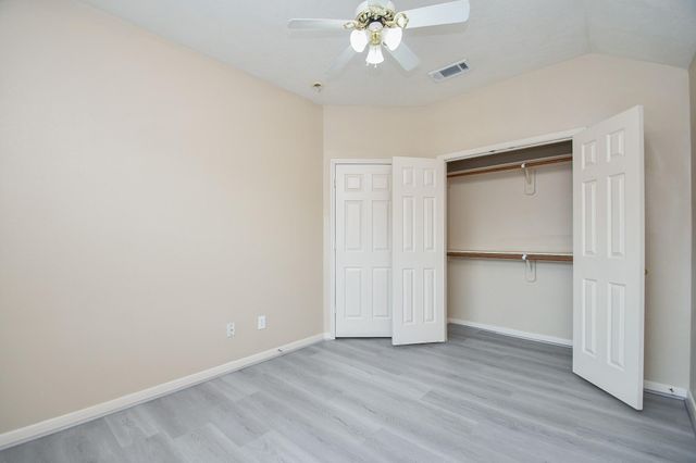 15114 Snow Hill Court, Sugar Land, TX 77498