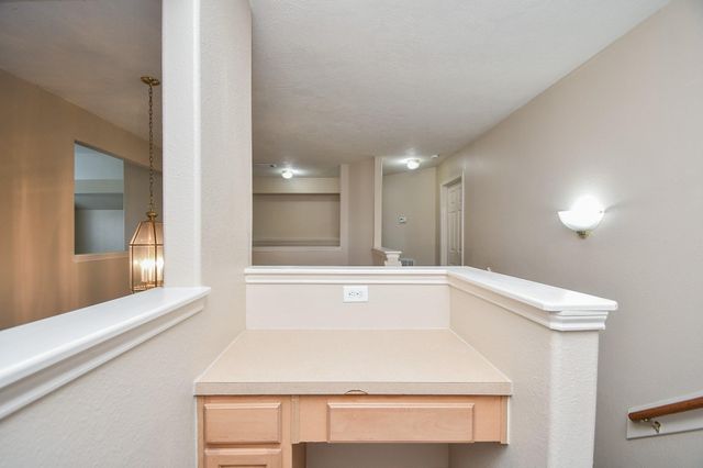 15114 Snow Hill Court, Sugar Land, TX 77498