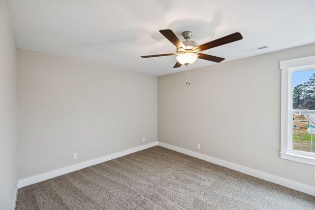 5205 NW Baylor Street, Cleveland, TN 37312