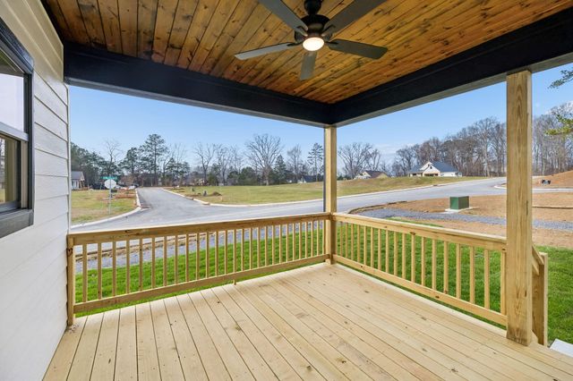 5205 NW Baylor Street, Cleveland, TN 37312