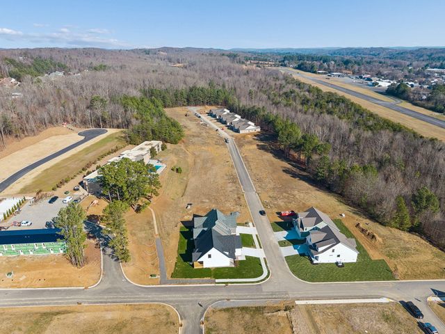 5205 NW Baylor Street, Cleveland, TN 37312