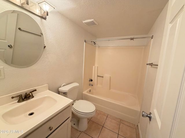 1620 E CAMBRIDGE Avenue 9, Phoenix, AZ 85006