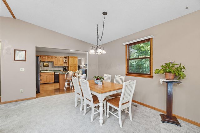 400 Brentwood Drive NE, Newark, OH 43055