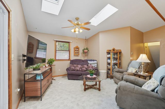 400 Brentwood Drive NE, Newark, OH 43055