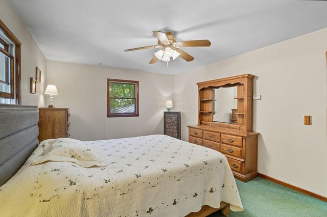 400 Brentwood Drive NE, Newark, OH 43055