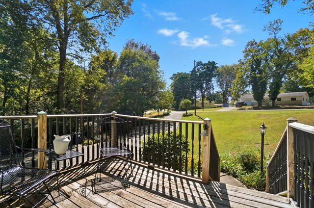 400 Brentwood Drive NE, Newark, OH 43055