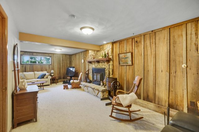 400 Brentwood Drive NE, Newark, OH 43055