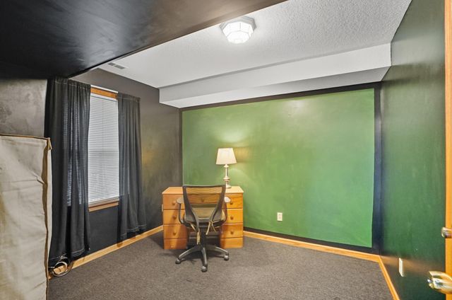 400 Brentwood Drive NE, Newark, OH 43055