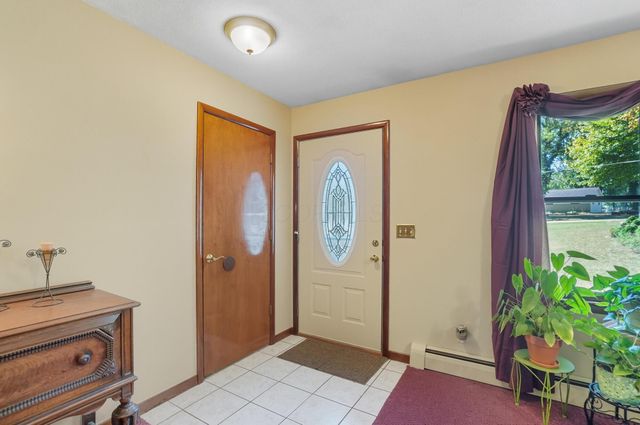 400 Brentwood Drive NE, Newark, OH 43055