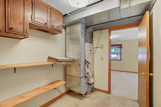 400 Brentwood Drive NE, Newark, OH 43055