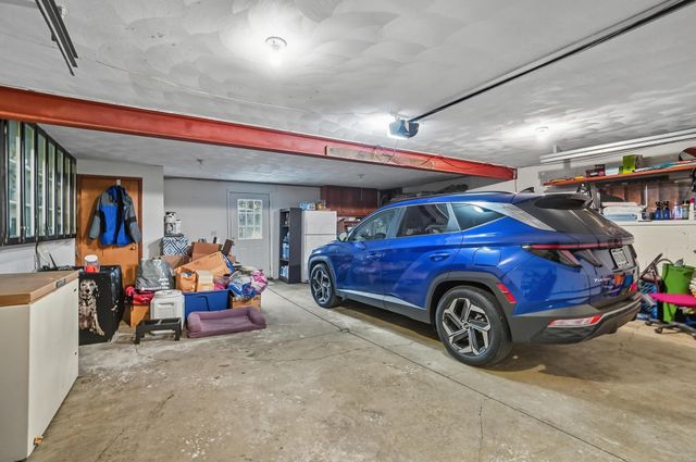 400 Brentwood Drive NE, Newark, OH 43055