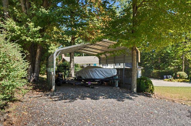 400 Brentwood Drive NE, Newark, OH 43055