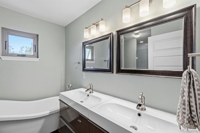 4985 E 12th Avenue, Denver, CO 80220