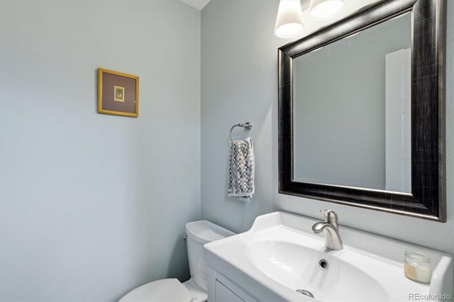 4985 E 12th Avenue, Denver, CO 80220