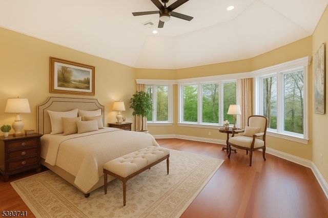 115 Old Somerset Rd, Watchung Boro, NJ 07069