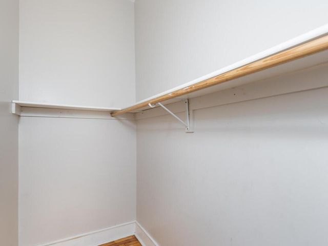 2100 Dupont Avenue N, Minneapolis, MN 55411