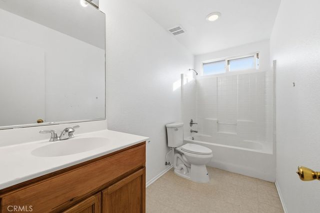 43336 22nd W, Lancaster, CA 93536