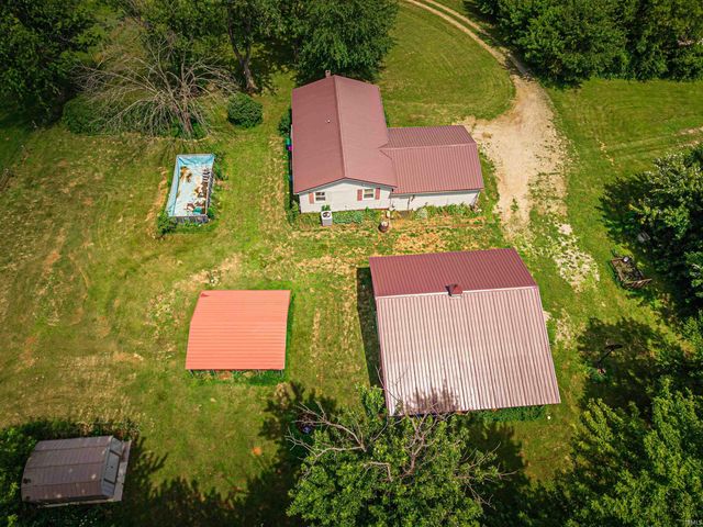 2311 Lashbrook Road, Boonville, IN 47601