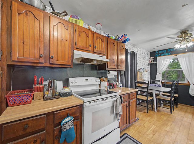 2311 Lashbrook Road, Boonville, IN 47601