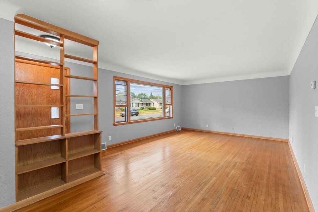 238 Macarthur Street W, South Saint Paul, MN 55075 — photo 5
