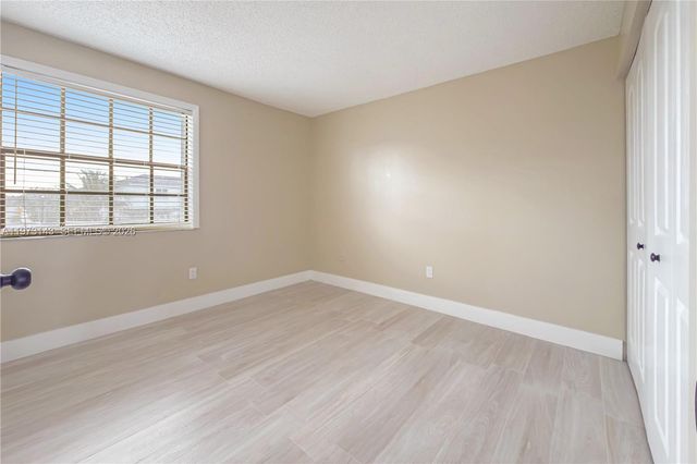 929 S Hamilton Dr 929E, Homestead, FL 33034