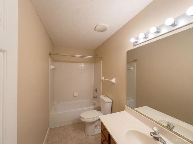 5705 Pepperridge Court, Hamilton Twp, OH 45039