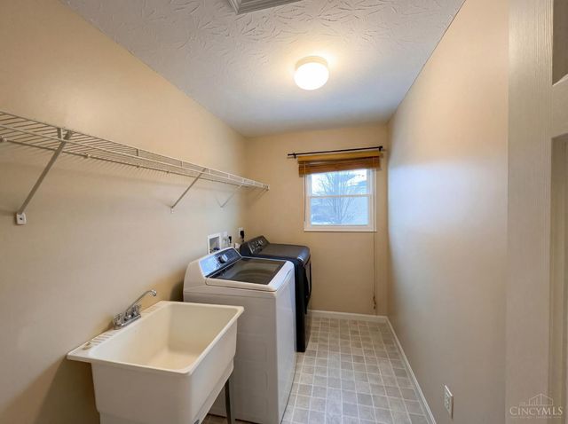 5705 Pepperridge Court, Hamilton Twp, OH 45039