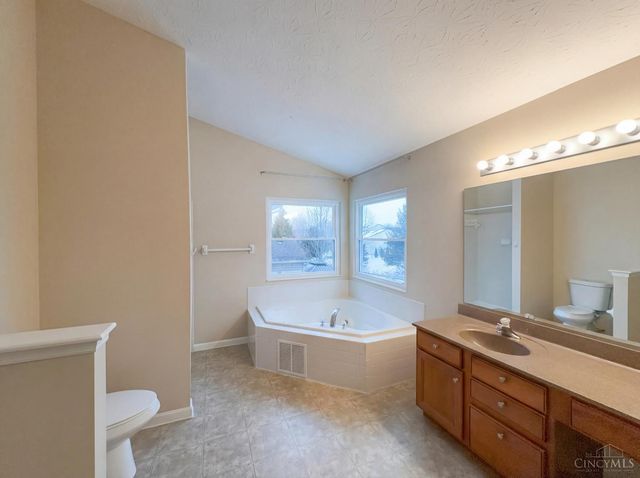 5705 Pepperridge Court, Hamilton Twp, OH 45039