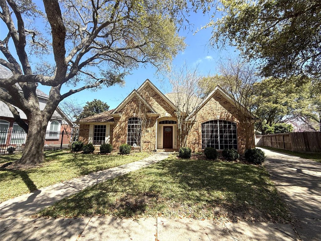 12810 Apple Forest Trail, Houston, TX 77065