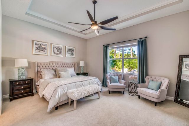 217 Shores Pointe Drive, Jupiter, FL 33458