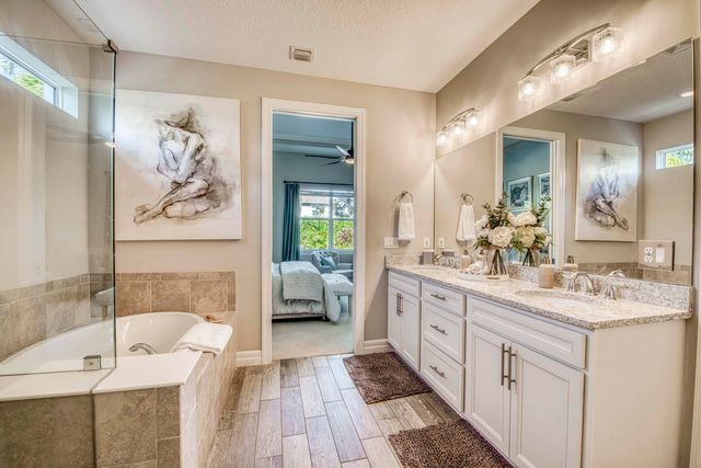 217 Shores Pointe Drive, Jupiter, FL 33458