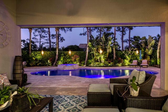 217 Shores Pointe Drive, Jupiter, FL 33458