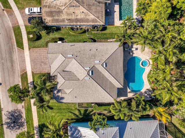 217 Shores Pointe Drive, Jupiter, FL 33458