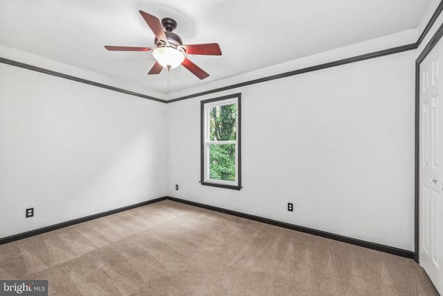 11512 BEND BOW DR, Fredericksburg, VA 22407